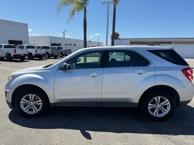 Photo of 2016 Silver Ice Metallic Chevrolet Equinox