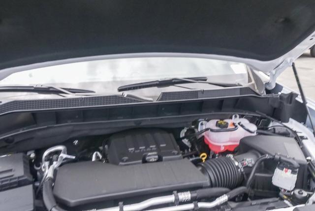 Photo of 2025 Summit White Chevrolet Silverado 1500