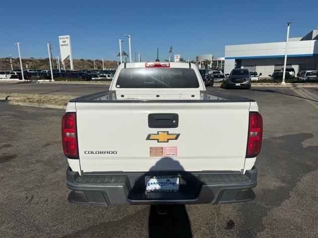 Photo of 2016 Summit White Chevrolet Colorado