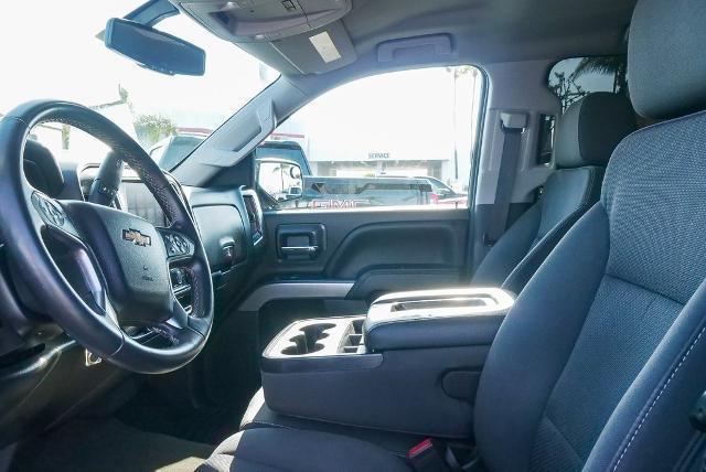 Photo of 2018 Graphite Metallic Chevrolet Silverado 1500