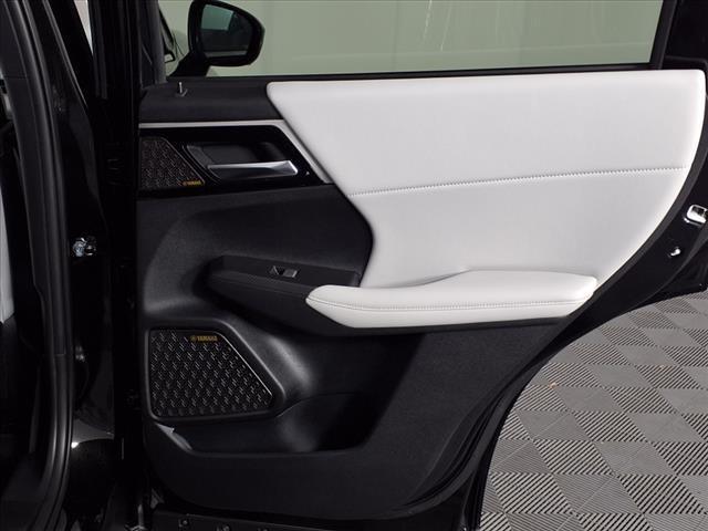 Photo of 2025 Black Diamond Mitsubishi Outlander