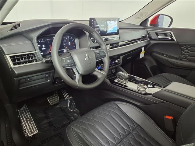 Photo of 2025 Red Diamond Mitsubishi Outlander