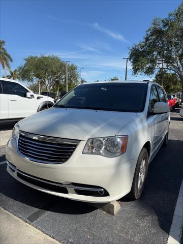 2011 Chrysler Town & Country