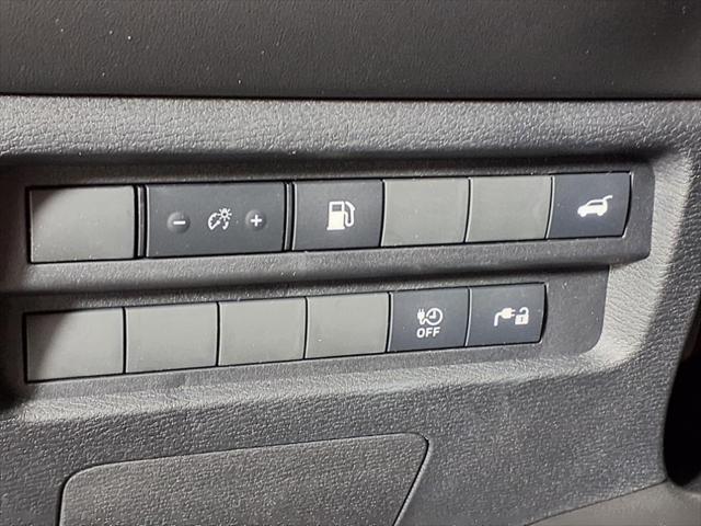Photo of 2025 Black Diamond Mitsubishi Outlander PHEV