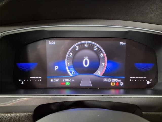 Photo of 2022 White Volkswagen Tiguan