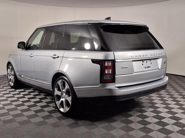 Photo of 2017 Silver Land Rover Range Rover