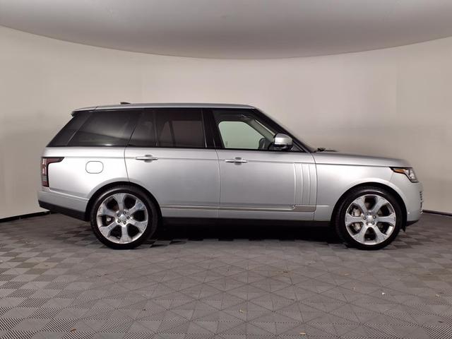 Photo of 2017 Silver Land Rover Range Rover