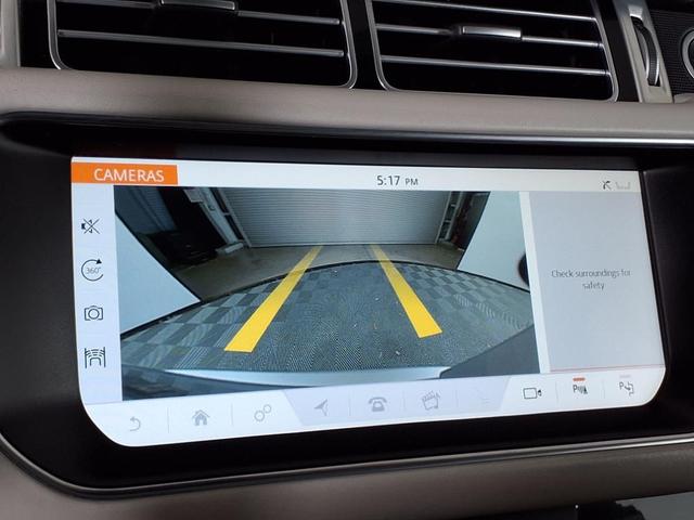 Photo of 2017 Silver Land Rover Range Rover