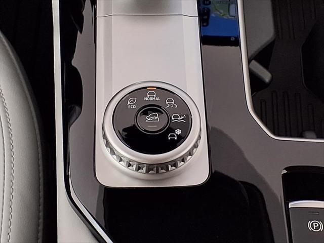 Photo of 2025 Red Diamond Mitsubishi Outlander