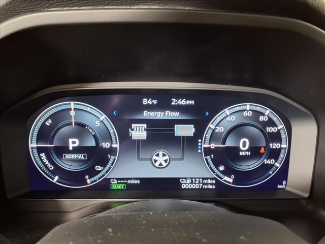 Photo of 2025 Alloy Silver Metallic Mitsubishi Outlander PHEV