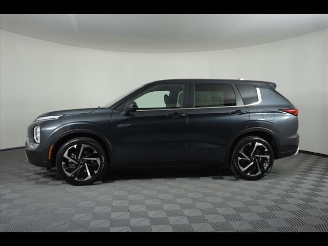 Photo of 2025 Graphite Gray Mitsubishi Outlander PHEV