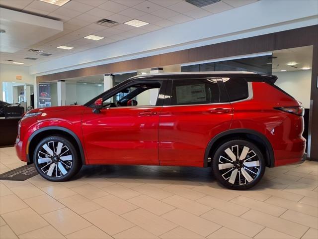 Photo of 2025 Red Diamond With Black Roof Mitsubishi Outlander