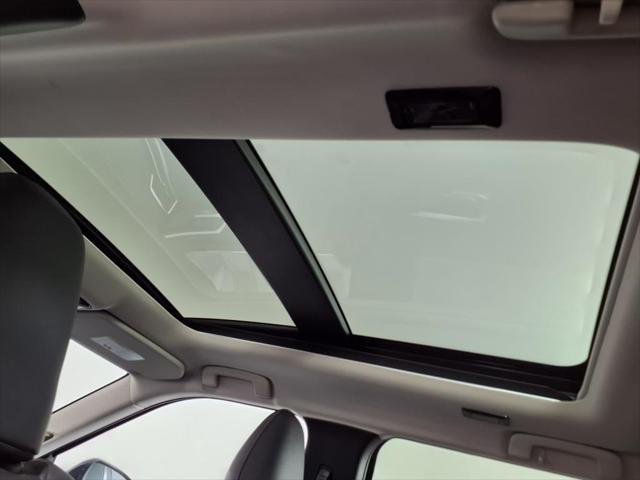 Photo of 2025 Cosmic Blue Metallic Mitsubishi Outlander