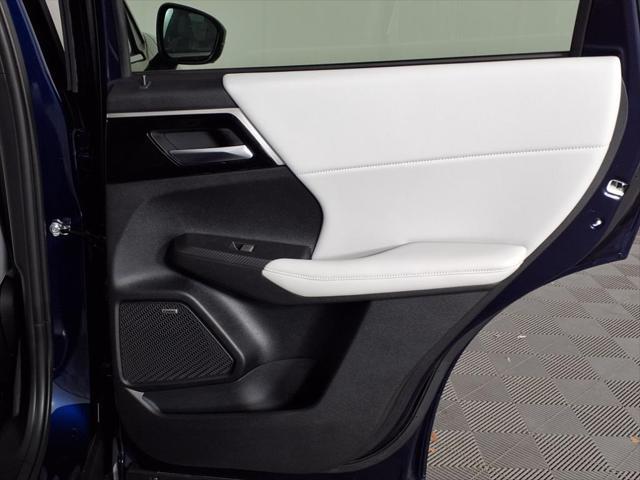 Photo of 2025 Cosmic Blue Metallic Mitsubishi Outlander