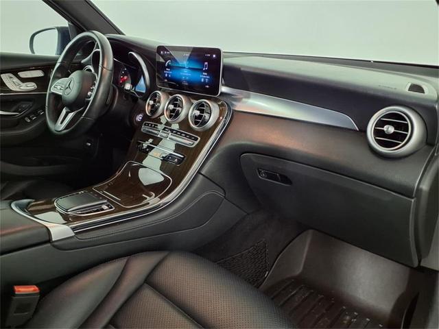 Photo of 2020 Black Mercedes-Benz GLC 300