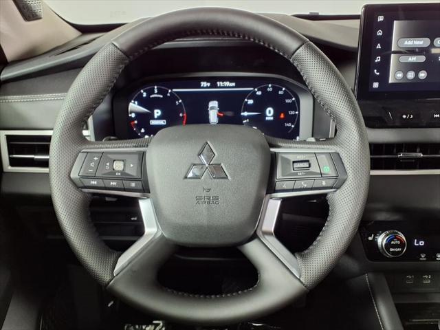 Photo of 2025 Graphite Gray Mitsubishi Outlander