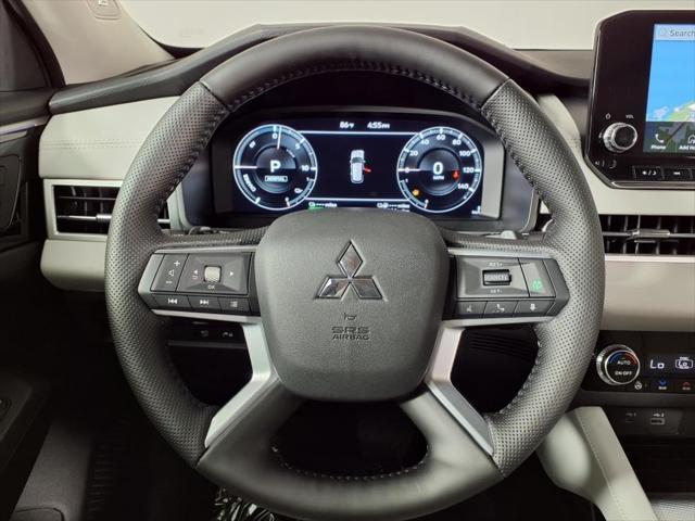 Photo of 2025 Black Diamond W/ Alloy Silver Roof Mitsubishi Outlander PHEV