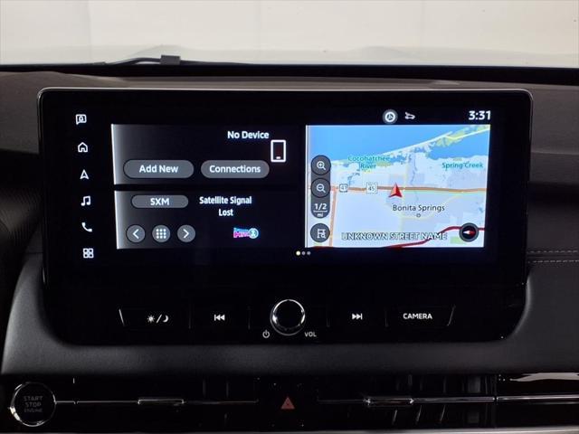 Photo of 2025 White Diamond Mitsubishi Outlander