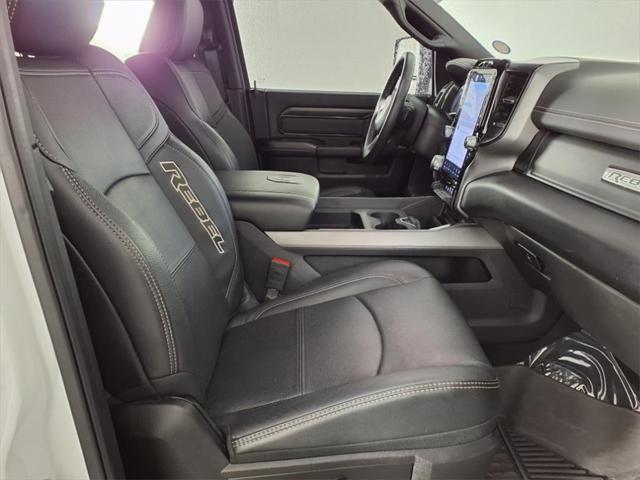 Photo of 2024 Bright White Clearcoat RAM 2500