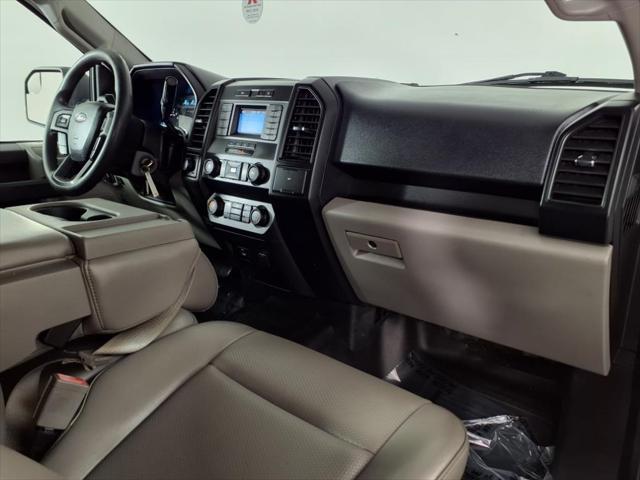 Photo of 2020 Oxford White Ford F-150