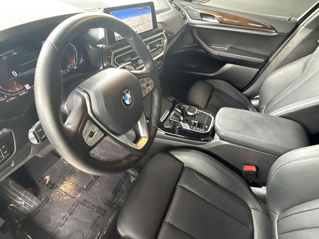 Photo of 2023 Alpine White BMW X3
