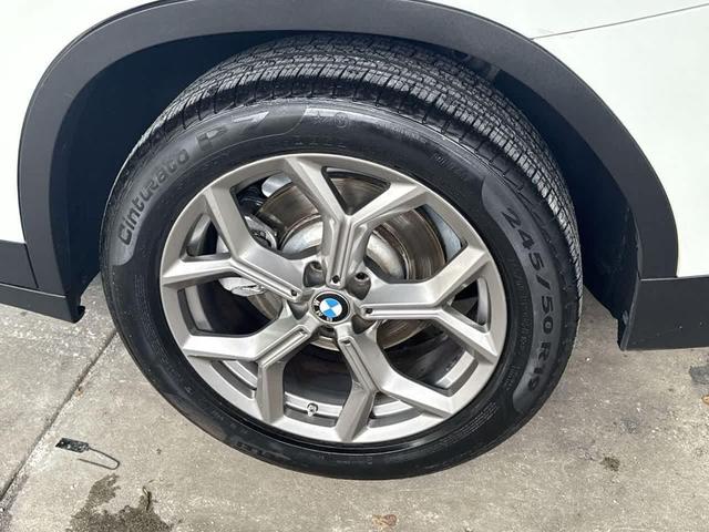 Photo of 2023 Alpine White BMW X3