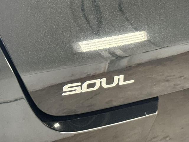 Photo of 2024 Fusion Black Kia Soul