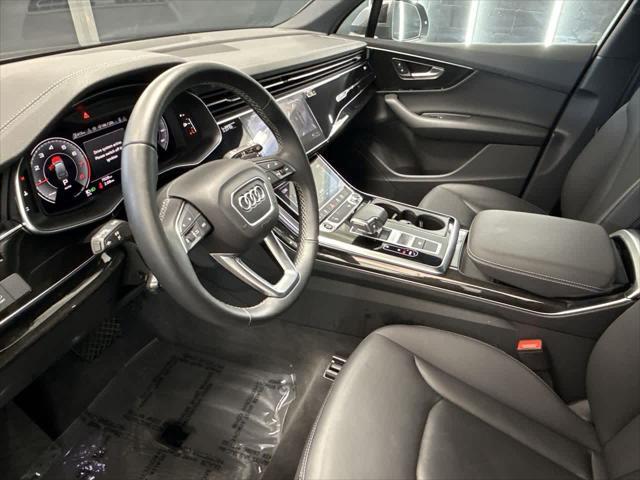 Photo of 2025 Samurai Gray Metallic Audi Q7