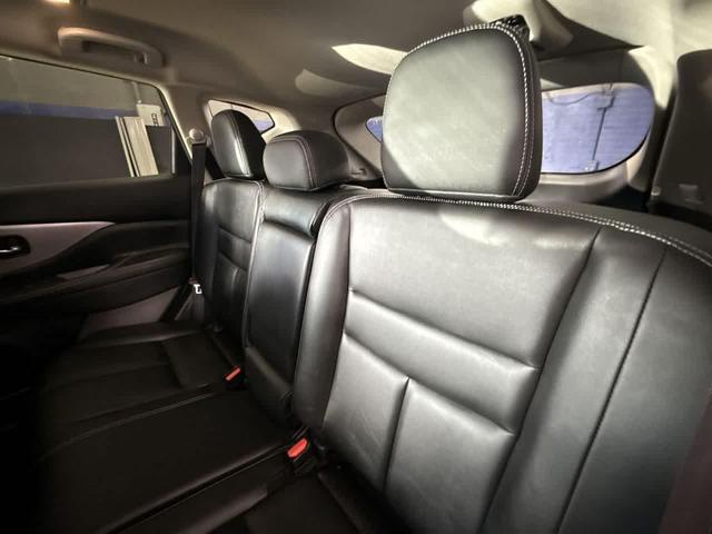 Photo of 2024 Pearl White Tricoat Nissan Murano