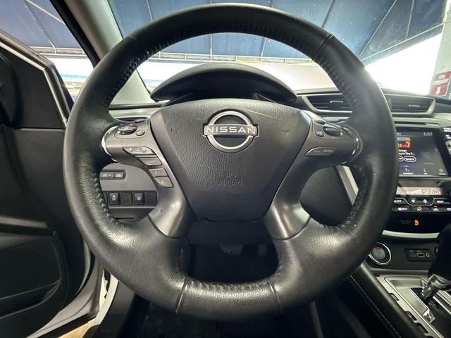 Photo of 2024 Pearl White Tricoat Nissan Murano