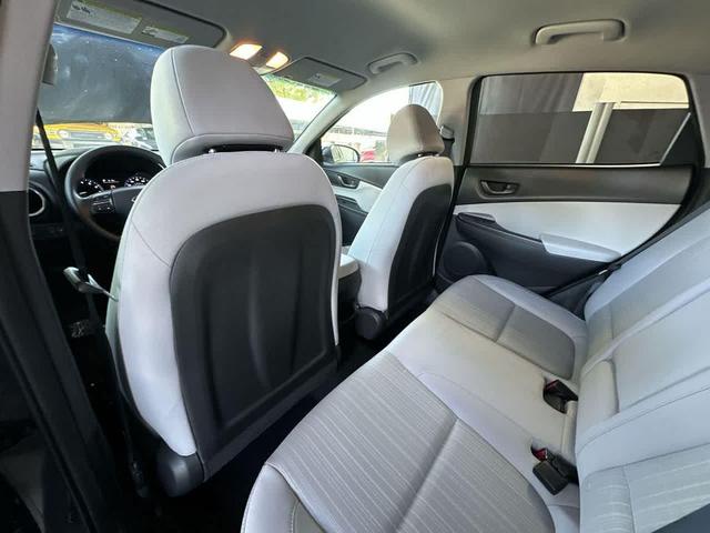 Photo of 2023 Ecotronic Gray Hyundai KONA