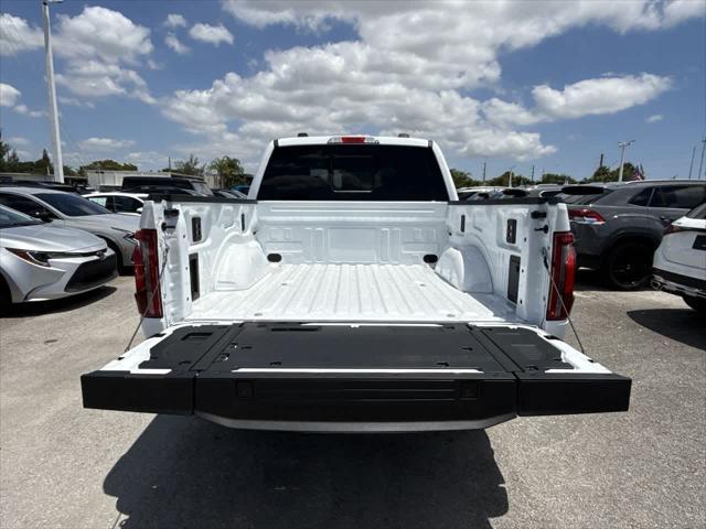 Photo of 2025 Oxford White Ford F-150