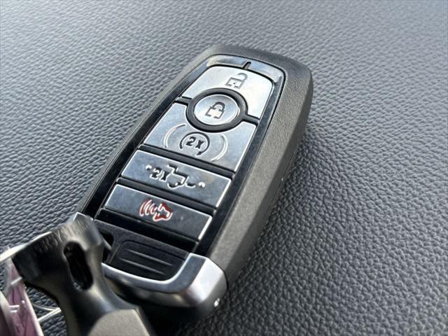 Photo of 2025 Oxford White Ford F-150