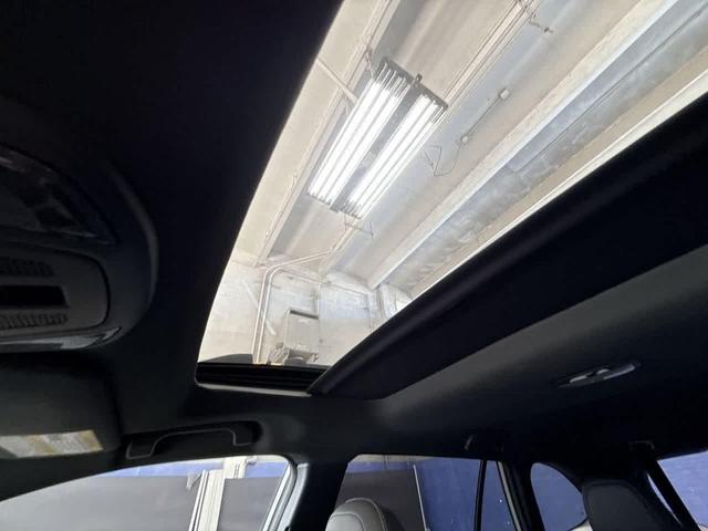 Photo of 2025 Ice Silver Metallic Subaru Outback