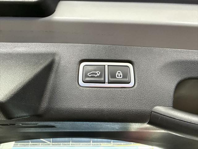 Photo of 2023 Wolf Gray Kia Sorento