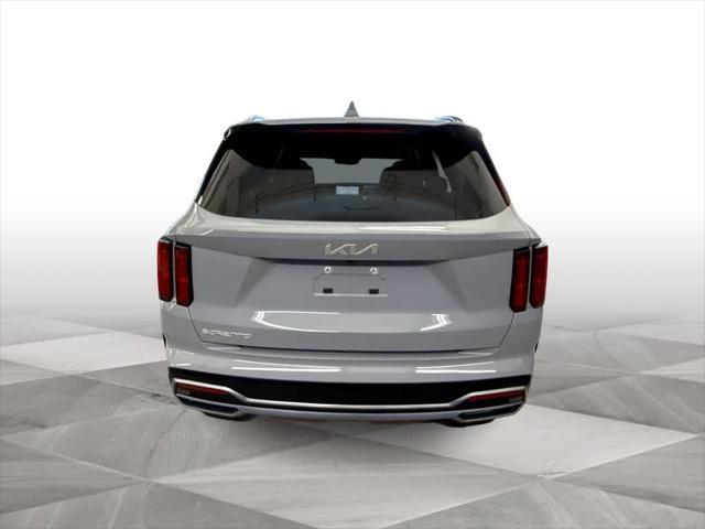 Photo of 2023 Wolf Gray Kia Sorento