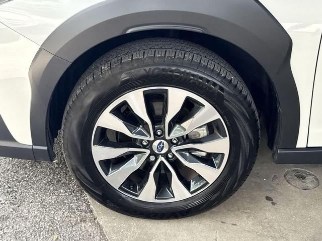 Photo of 2025 Crystal White Pearl Subaru Outback
