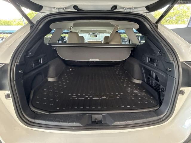 Photo of 2025 Crystal White Pearl Subaru Outback