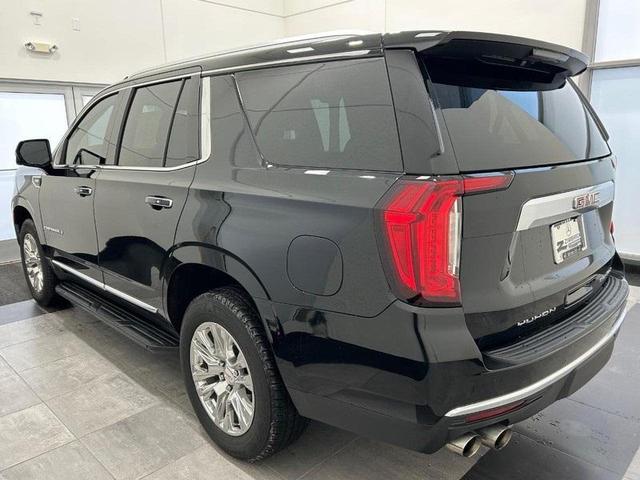Photo of 2021 Black GMC Yukon