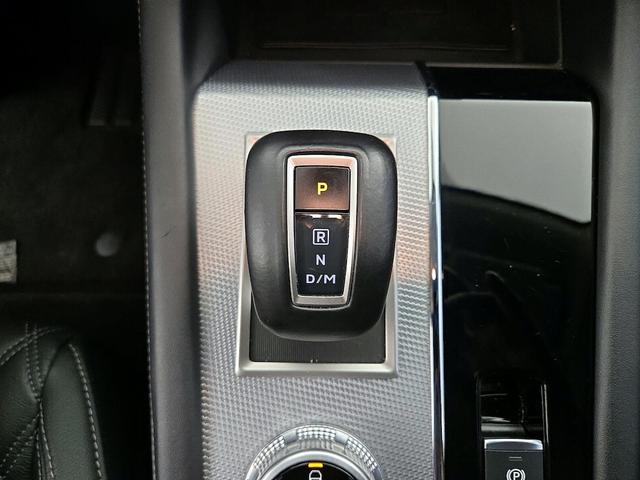 Photo of 2022 Red Mitsubishi Outlander