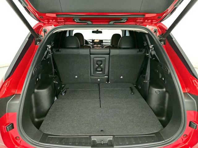 Photo of 2022 Red Mitsubishi Outlander
