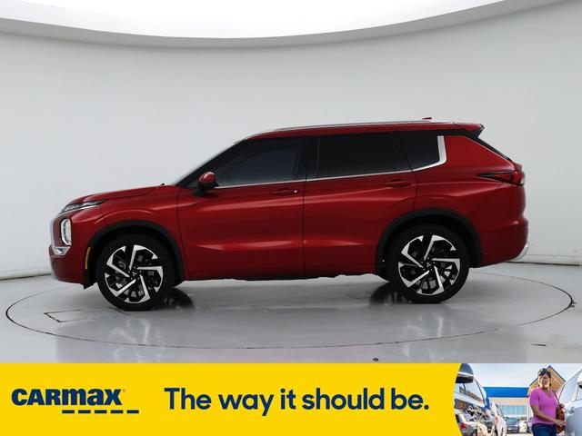 Photo of 2022 Red Mitsubishi Outlander