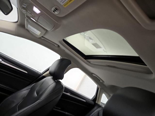 Photo of 2019 Red Ford Fusion Hybrid