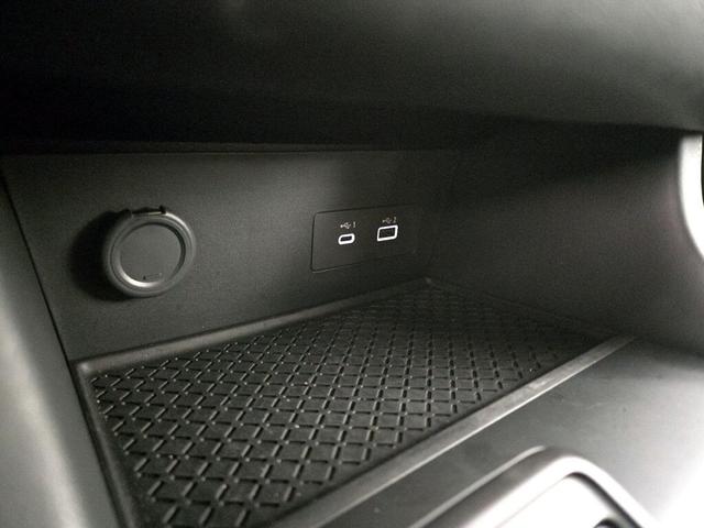 Photo of 2024 Black Nissan Pathfinder