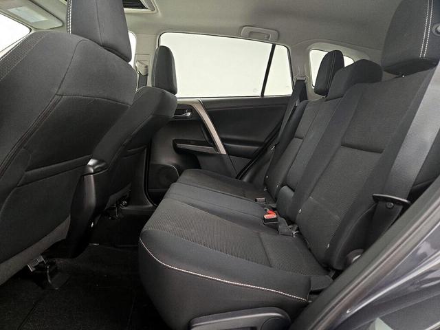Photo of 2018 Gray Toyota RAV4
