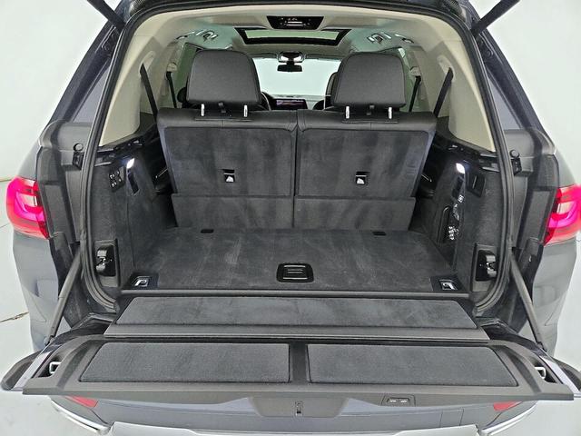 Photo of 2019 Gray BMW X7