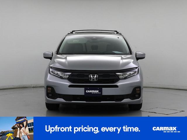 Photo of 2025 Silver Honda Odyssey