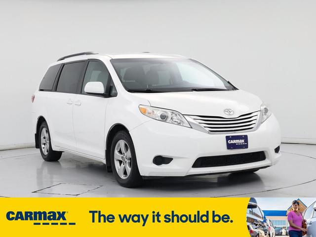 2016 Toyota Sienna