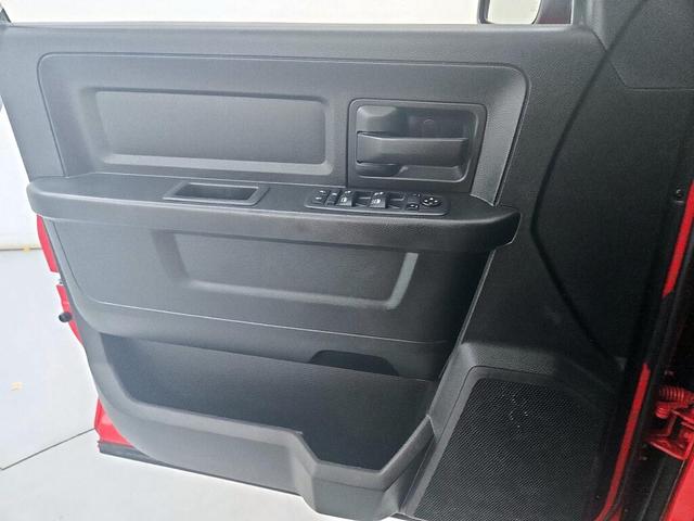 Photo of 2019 Red RAM 1500 Classic