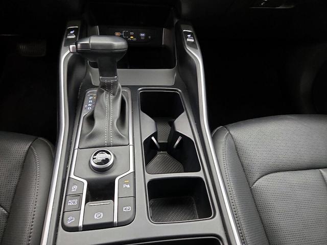 Photo of 2024 Gray Kia Sorento
